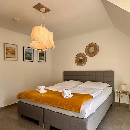 Amao-curry - Center - 100 M2 - 7 Personen - Balkon - 2 Schlafzimmer - Kingsize Betten *